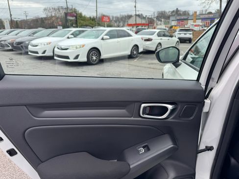 Used 2023 Honda Civic Sport image 22