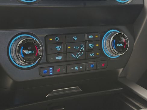 Used 2019 Ford F250 Platinum image 10