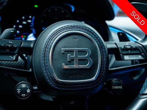 Used 2023 Bugatti Chiron Super Sport AWD/4WD image 24