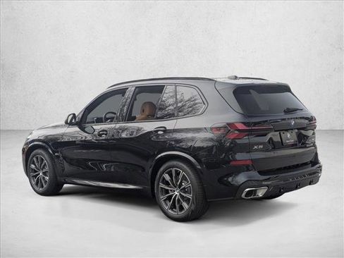 New 2026 BMW X5 xDrive50e w/ M Sport Package image 9