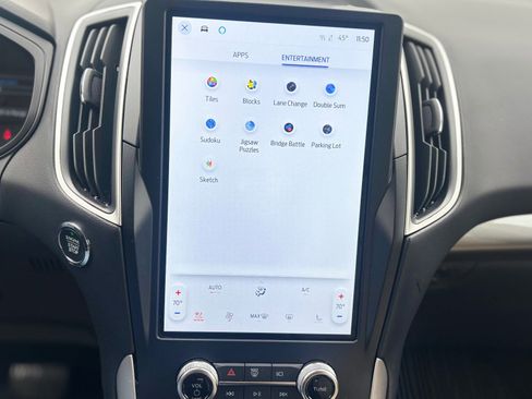 Certified 2024 Ford Edge SEL w/ Convenience Package image 34