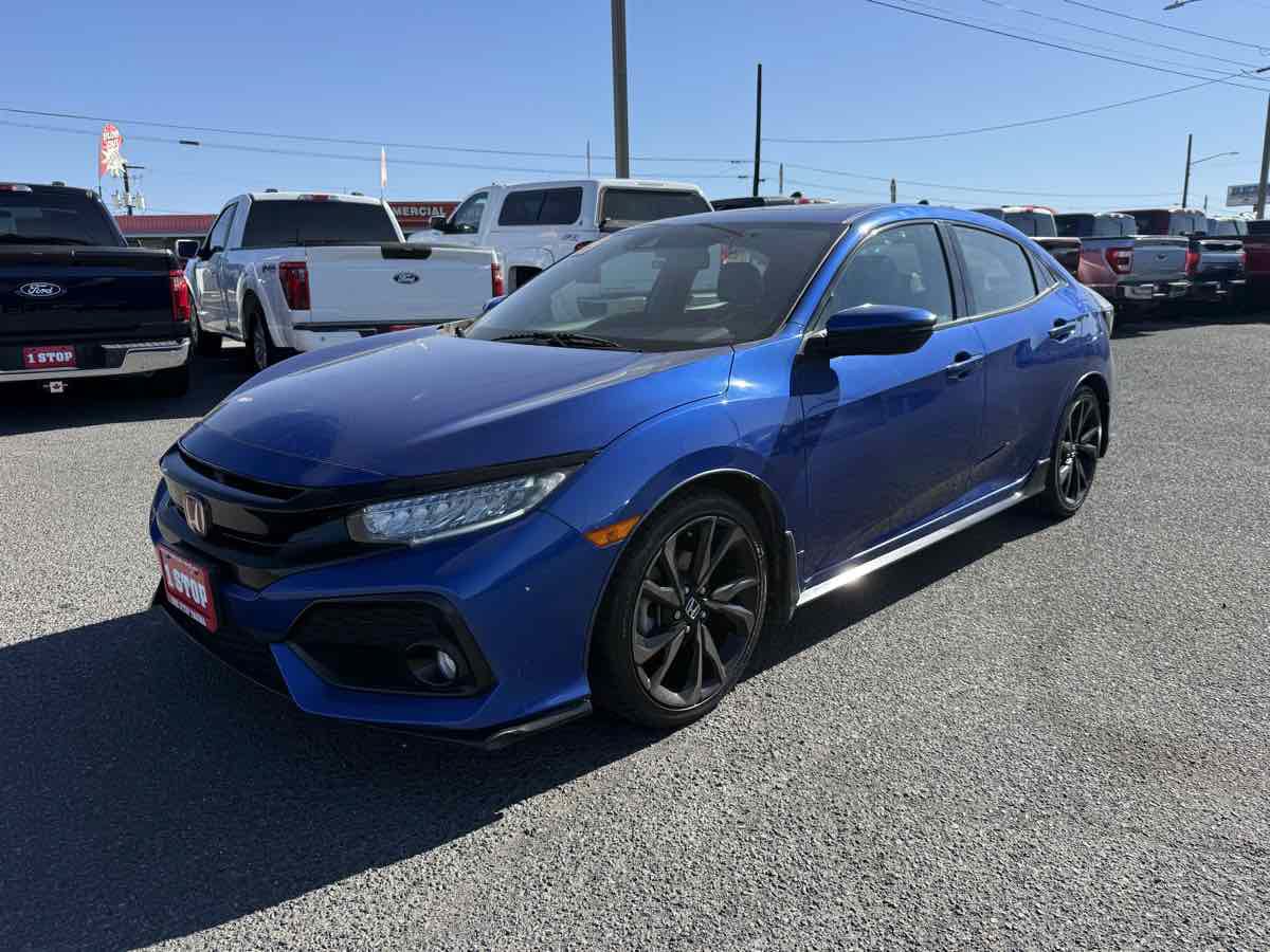 Used 2019 Honda Civic Sport Touring image 3