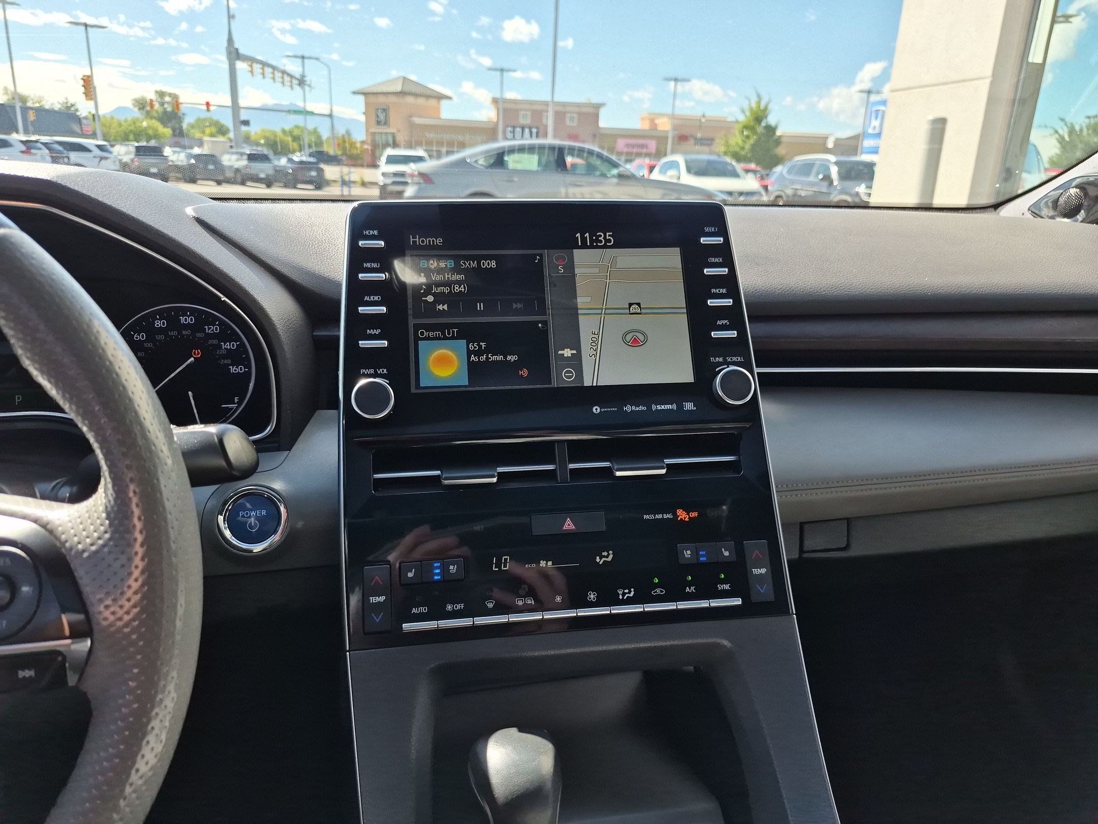 Used 2019 Toyota Avalon Limited w/ Advanced Safety Package FWD image 28