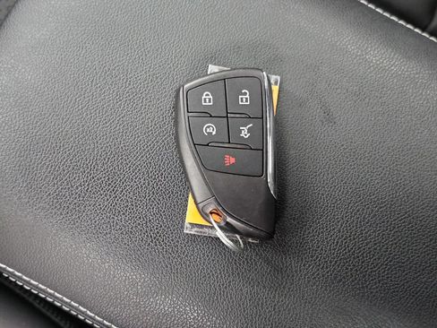 Used 2024 Chevrolet Blazer EV LT AWD/4WD image 36