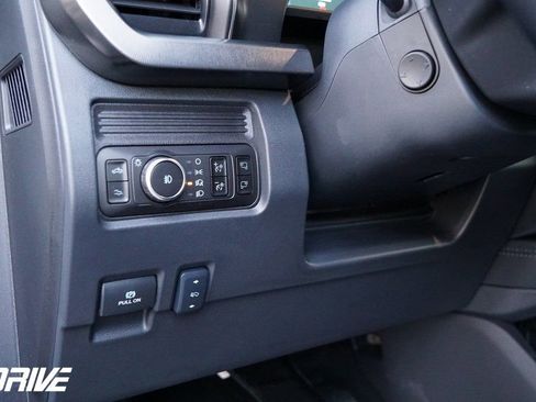 Used 2026 Ford F350 Platinum image 27