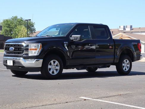 Used 2021 Ford F150 XLT AWD/4WD image 11