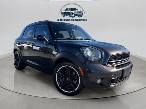 Used 2015 MINI Cooper Countryman S image 2
