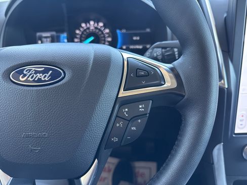 Certified 2024 Ford Edge Titanium w/ Equipment Group 301A AWD/4WD image 31