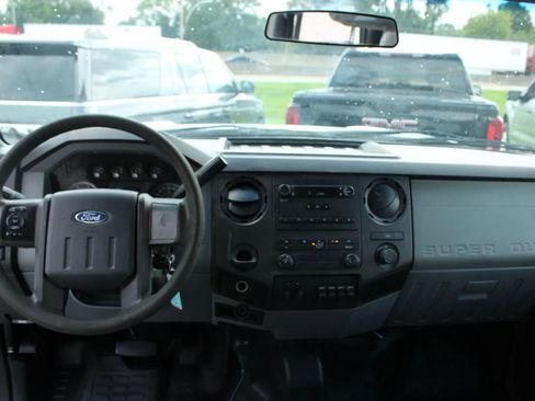 Used 2016 Ford F350 XL w/ Power Equipment Group image 13