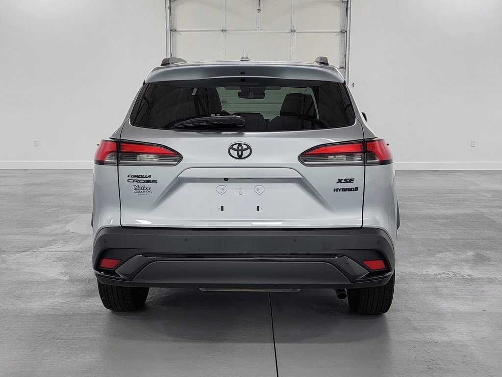 Used 2023 Toyota Corolla Cross AWD Hybrid w/ Convenience Package image 8