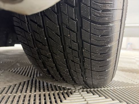 Used 2022 Chrysler Pacifica Limited image 13