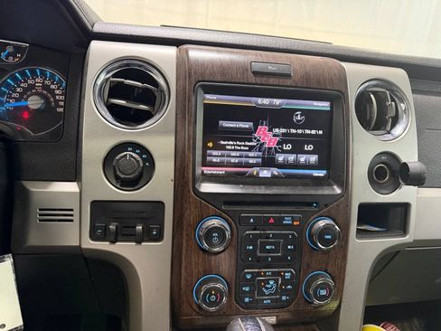 Used 2013 Ford F150 Lariat w/ Luxury Equipment Group AWD/4WD image 19