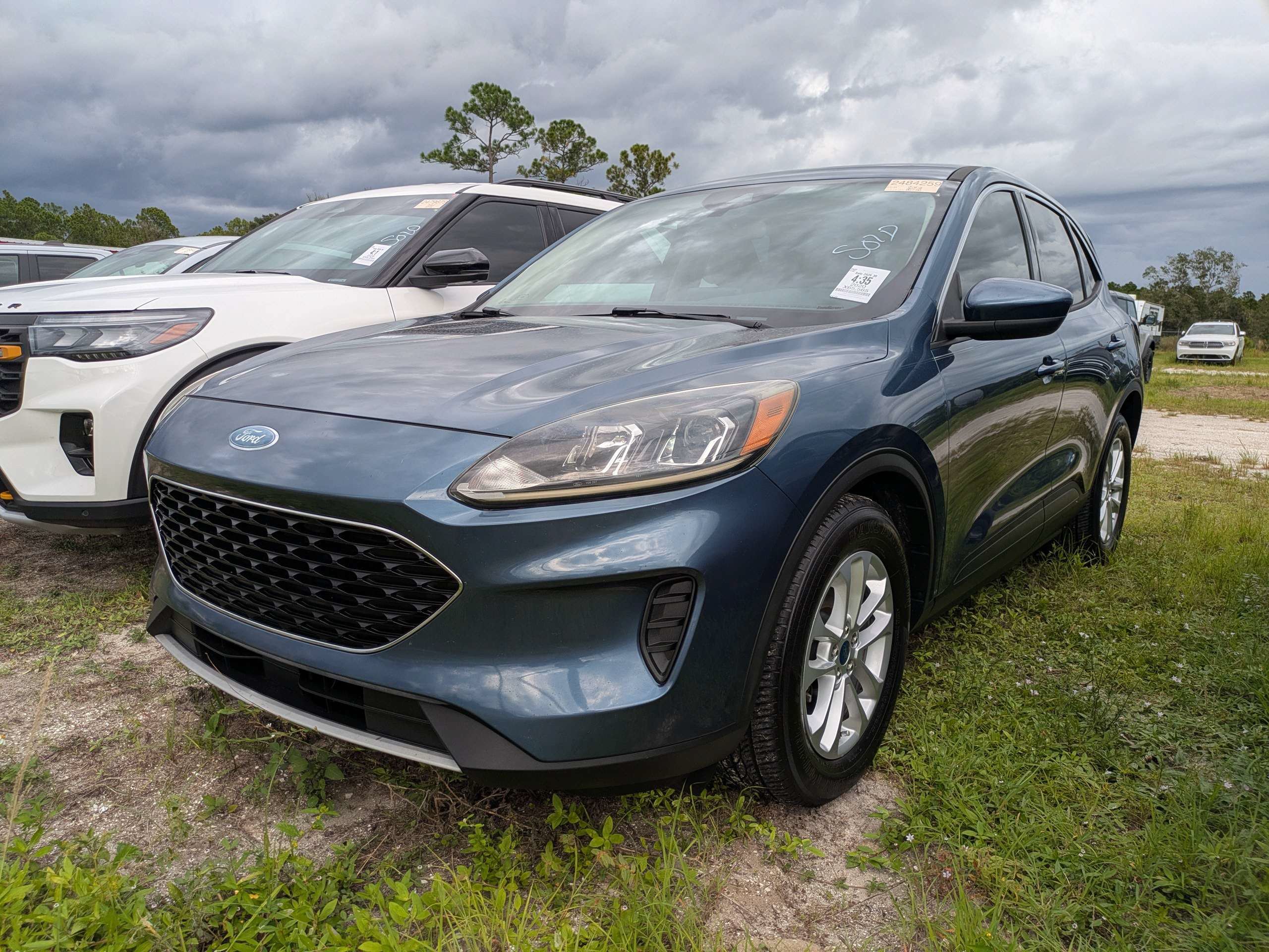 Used 2020 Ford Escape SE FWD image 6