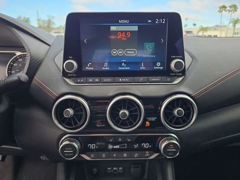 Used 2024 Nissan Sentra SR w/ SR Premium Package image 18