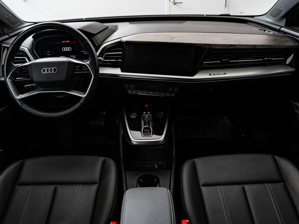 Used 2024 Audi Q4 e-tron Premium Plus w/ Premium Plus AWD/4WD image 34