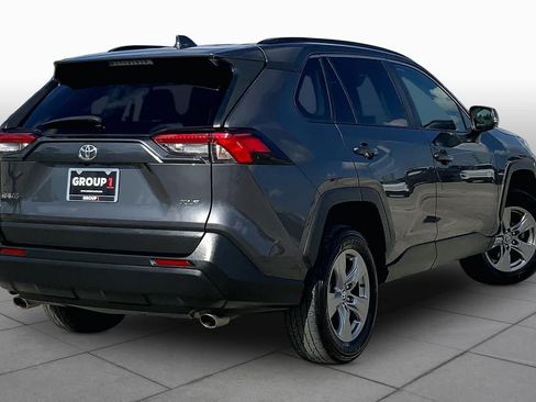 Used 2024 Toyota RAV4 XLE FWD image 13