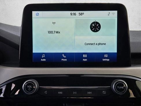 Certified 2022 Ford Escape SE w/ SE Sport Appearance Package image 15