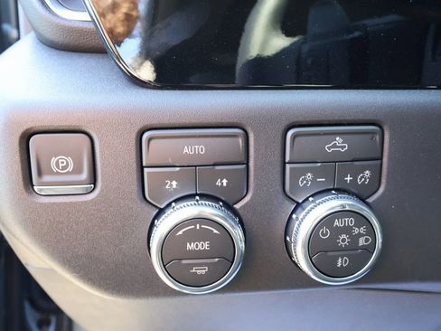 New 2026 GMC Sierra 1500 Elevation AWD/4WD image 13