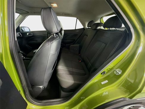 Used 2022 Hyundai Venue SEL w/ Cargo Package FWD image 21