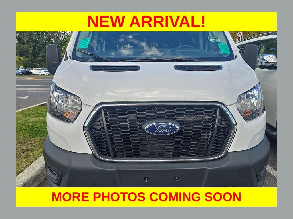 Used 2025 Ford Transit 250 Low Roof w/ Exterior Upgrade Package RWD image 1