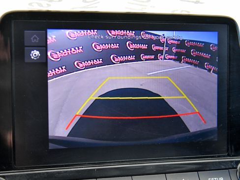 Used 2024 Kia Forte LXS w/ LXS Technology Package FWD image 18