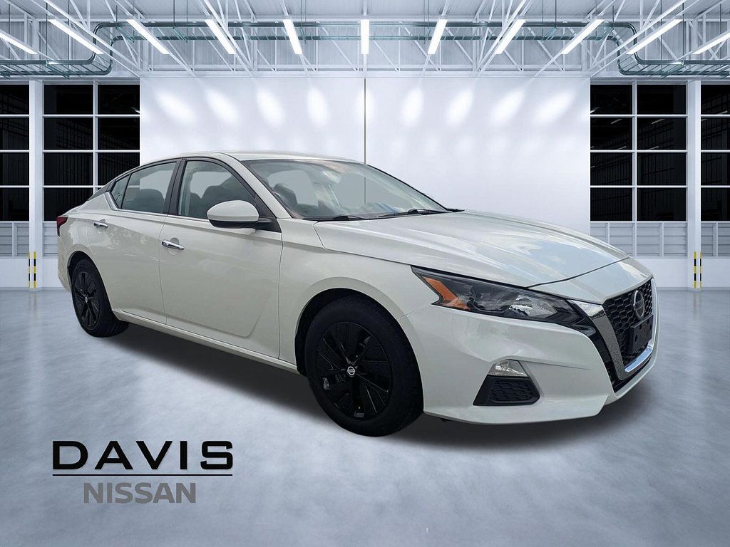 Used 2022 Nissan Altima 2.5 S FWD image 1