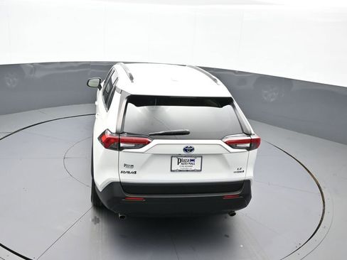 Certified 2020 Toyota RAV4 LE w/ All Weather Liner Package image 37