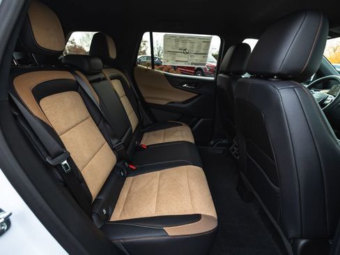 New 2026 Chevrolet Equinox ACTIV image 33