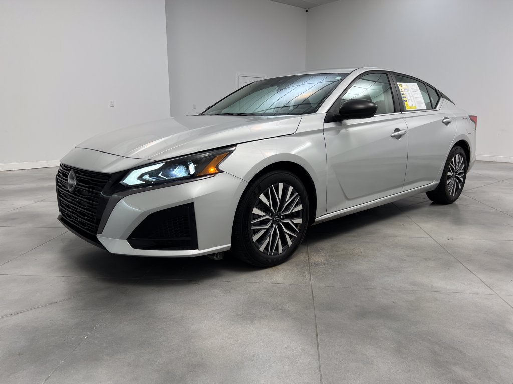 Used 2026 Nissan Altima 2.5 SV FWD image 4