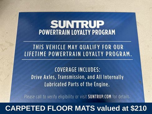 Used 2023 Hyundai Venue SEL image 2