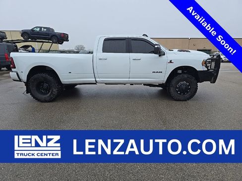 Used 2024 RAM 3500 Laramie w/ Night Edition AWD/4WD image 1