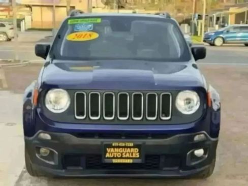 Used 2018 Jeep Renegade Sport w/ Power & Air Group FWD image 3
