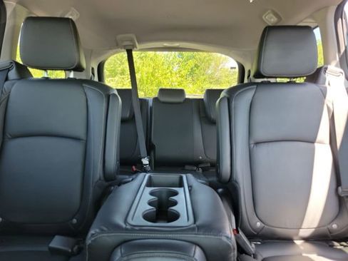Used 2024 Honda Odyssey Touring image 21