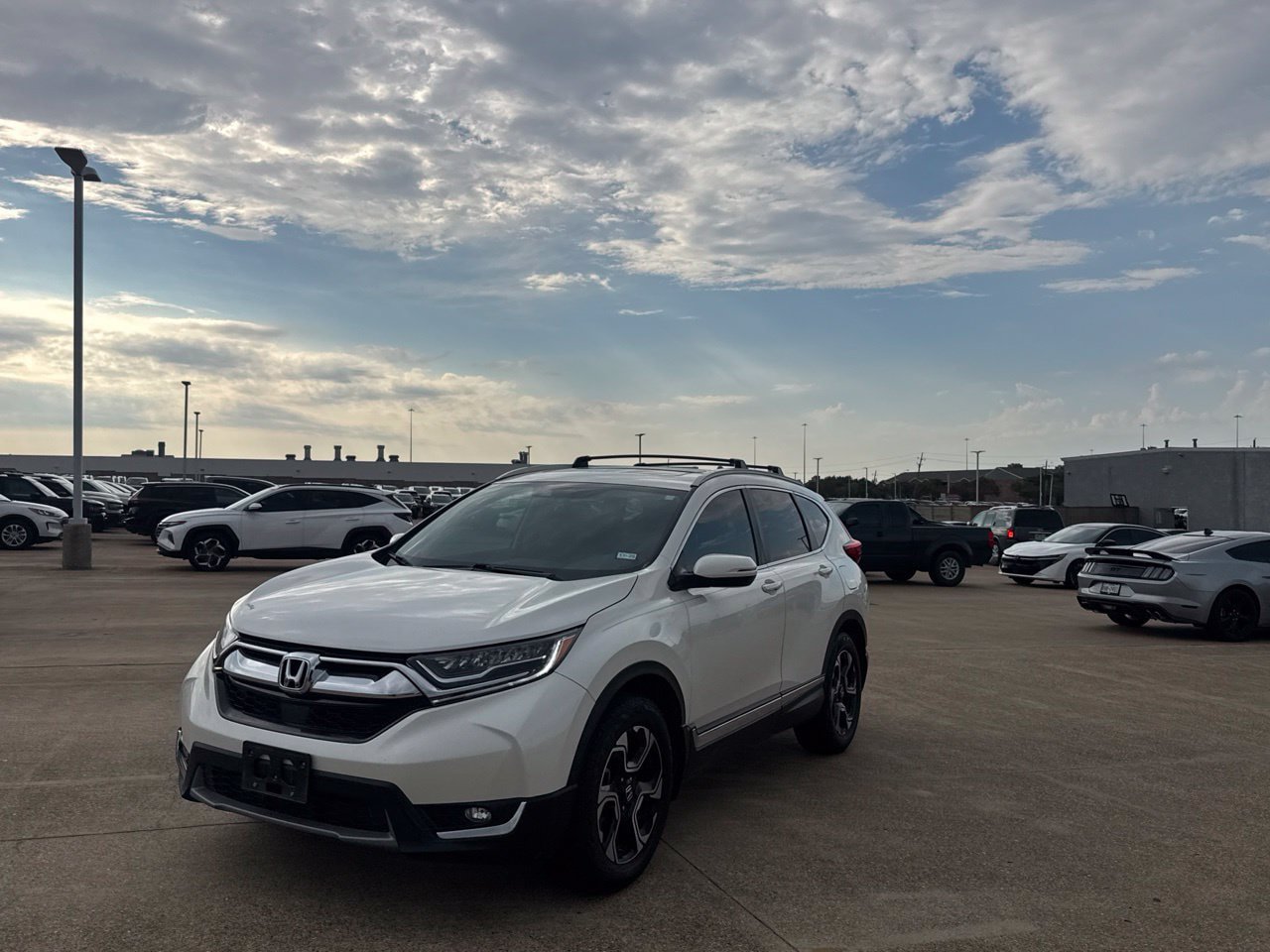 Used 2018 Honda CR-V Touring image 6