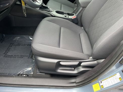 Used 2025 Toyota Corolla LE image 8