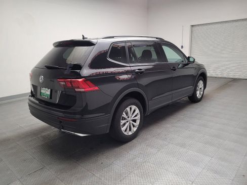 Used 2020 Volkswagen Tiguan S FWD image 9