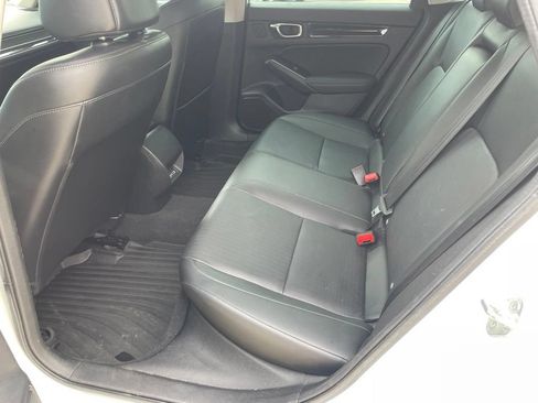 Used 2022 Honda Civic Touring image 17
