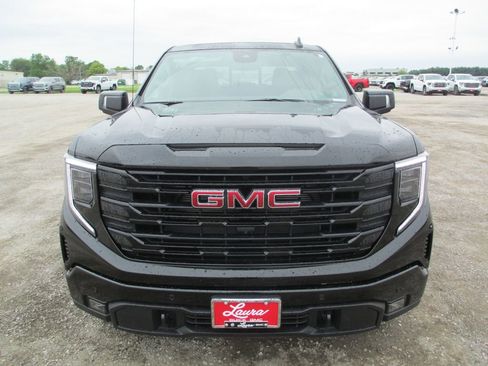 New 2026 GMC Sierra 1500 Elevation w/ Elevation Premium Package AWD/4WD image 12