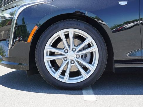 Used 2024 Cadillac CT4 Luxury w/ Cold Weather Package RWD image 12