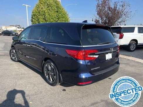 Used 2023 Honda Odyssey Elite image 6