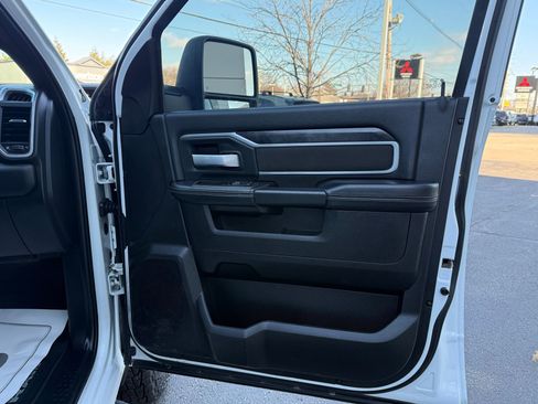 Used 2024 RAM 3500 SLT w/ Quick Order Package 2YG SLT image 26