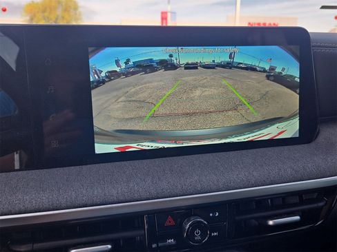 New 2026 Nissan Kicks SV w/ Charging Package FWD image 21