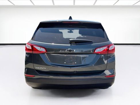 Used 2019 Chevrolet Equinox LS w/ LS Convenience Package FWD image 5