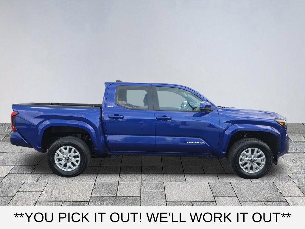 Used 2025 Toyota Tacoma SR5 AWD/4WD image 8