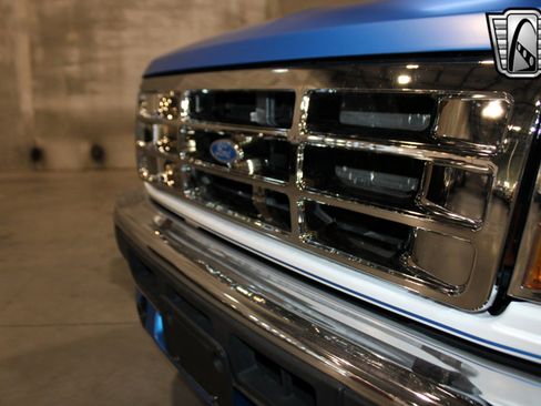 Used 1997 Ford F350 2WD Crew Cab image 11