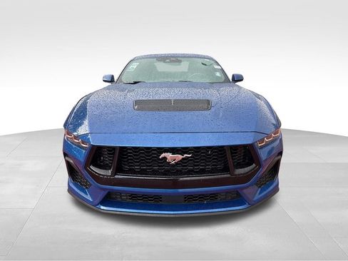 Used 2024 Ford Mustang GT RWD image 2
