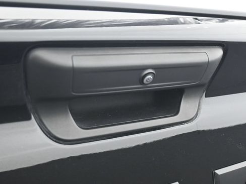 Used 2025 RAM 1500 Big Horn AWD/4WD image 32