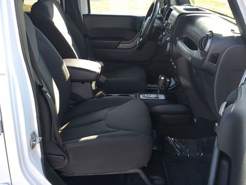 Used 2017 Jeep Wrangler Unlimited Sport w/ Quick Order Package 24S image 20