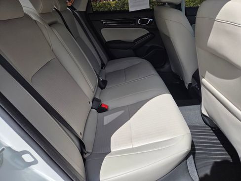 Used 2022 Honda Civic Touring image 13