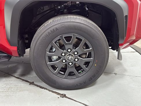 New 2026 Toyota 4Runner SR5 image 22